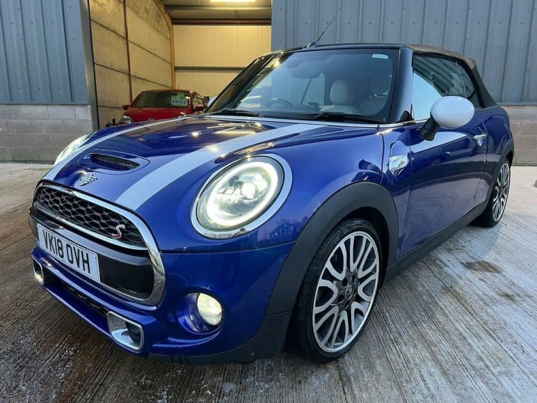 MINI CONVERTIBLE