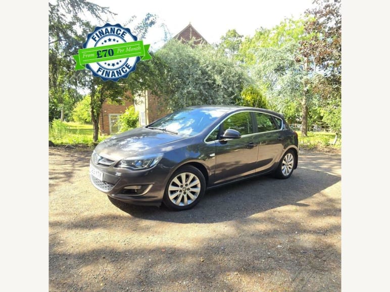 VAUXHALL ASTRA