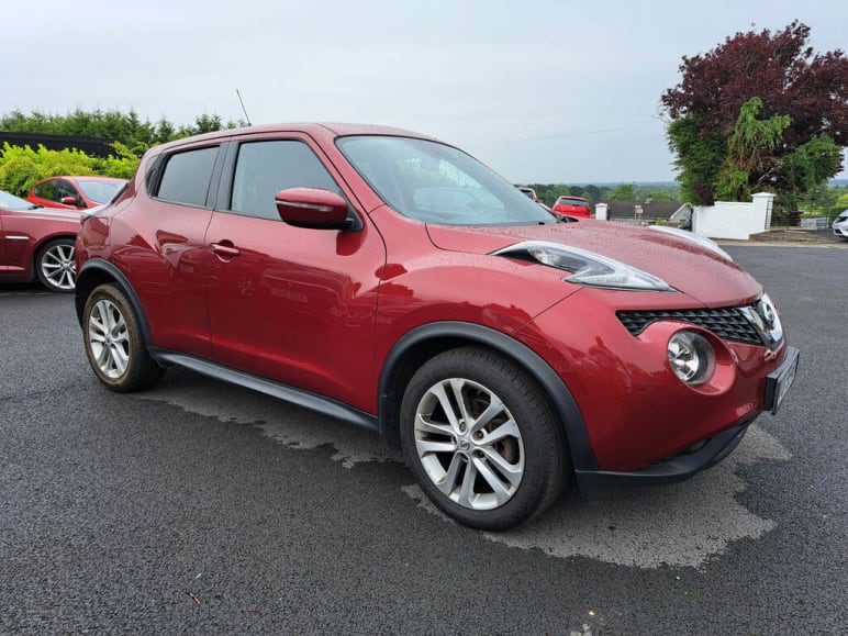 NISSAN JUKE