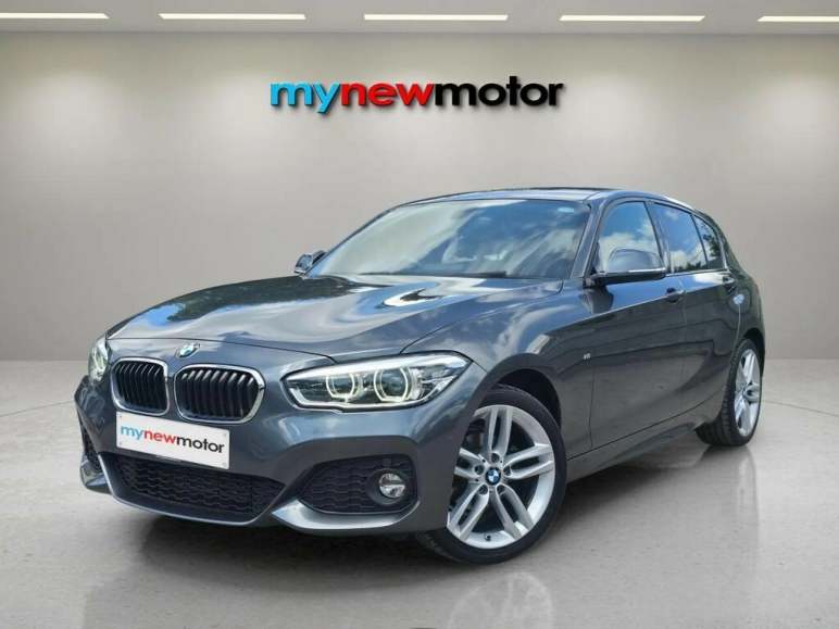 BMW 1 SERIES