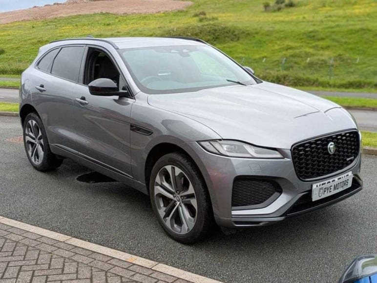 JAGUAR F-PACE