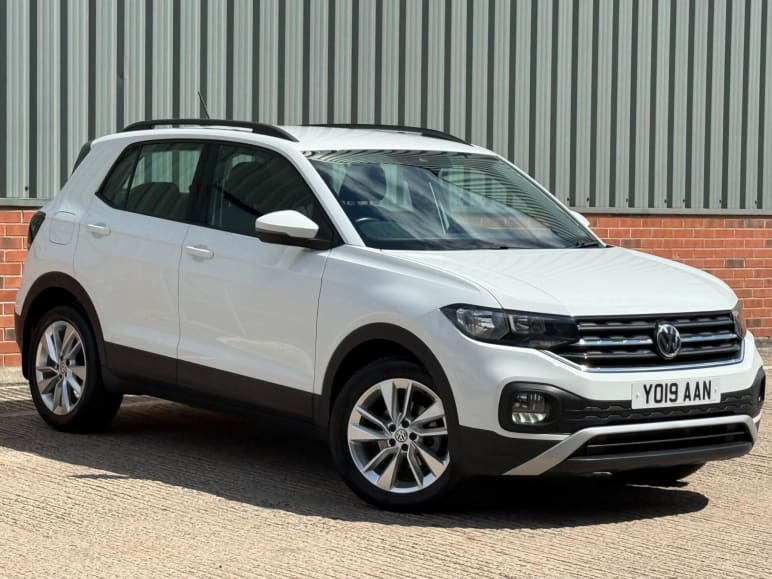 VOLKSWAGEN T-CROSS