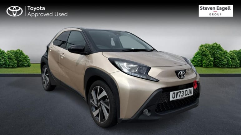 TOYOTA AYGO X