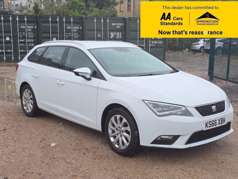 SEAT LEON