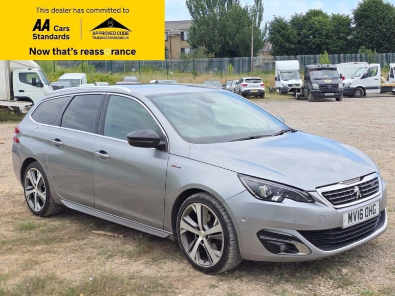 PEUGEOT 308