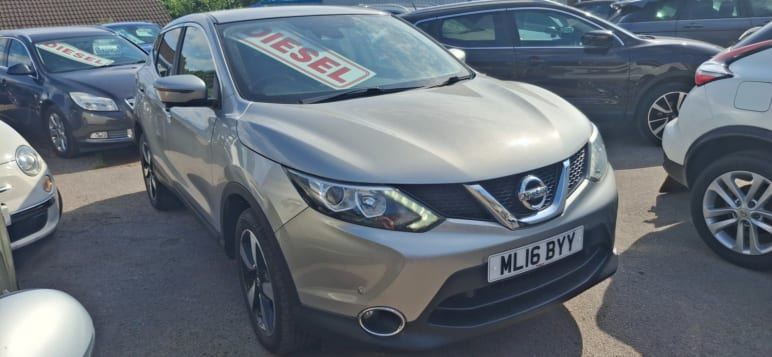 NISSAN QASHQAI