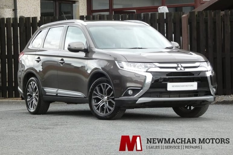 MITSUBISHI OUTLANDER