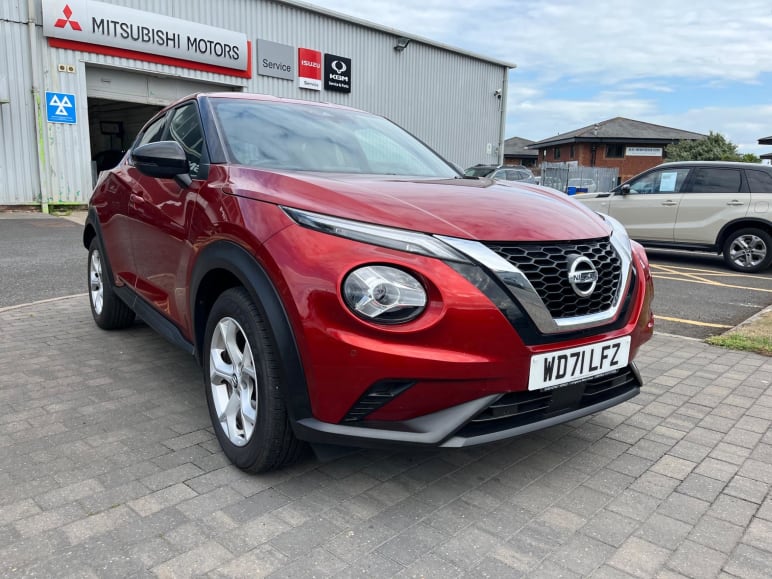 NISSAN JUKE