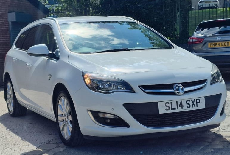 VAUXHALL ASTRA