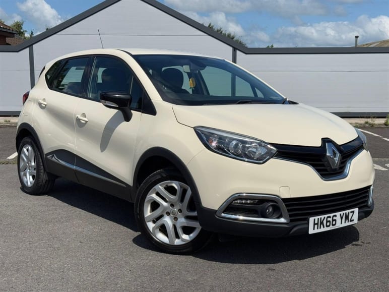 RENAULT CAPTUR