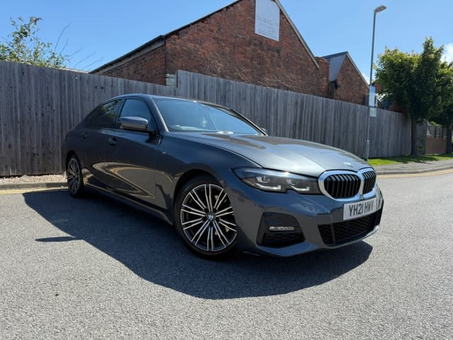 BMW 3 SERIES