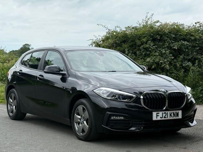 BMW 1 SERIES