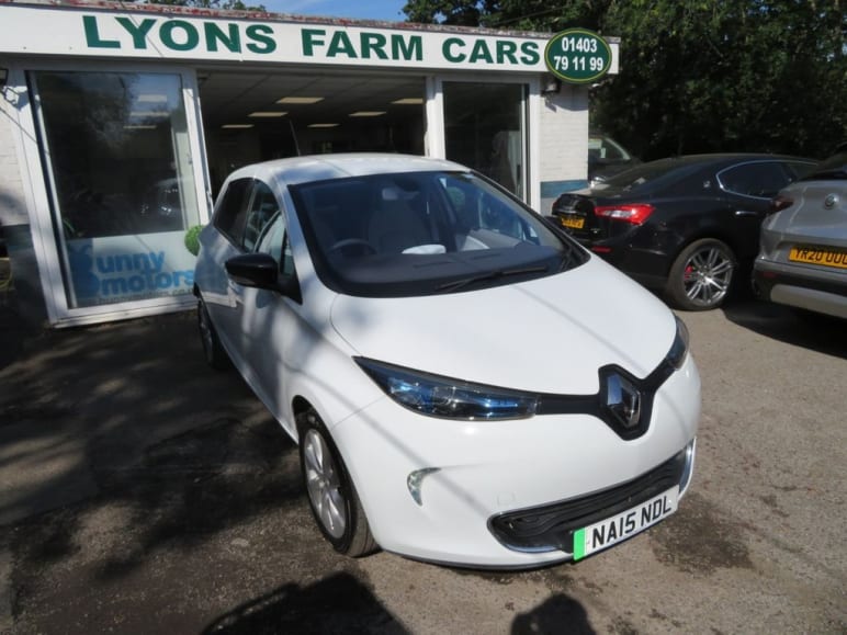RENAULT ZOE