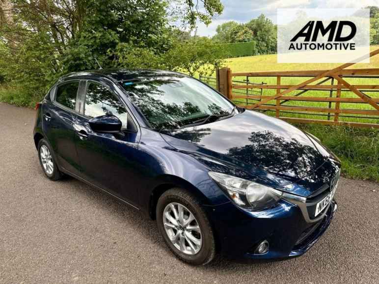 MAZDA 2