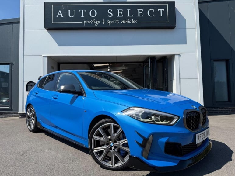 BMW 1 SERIES