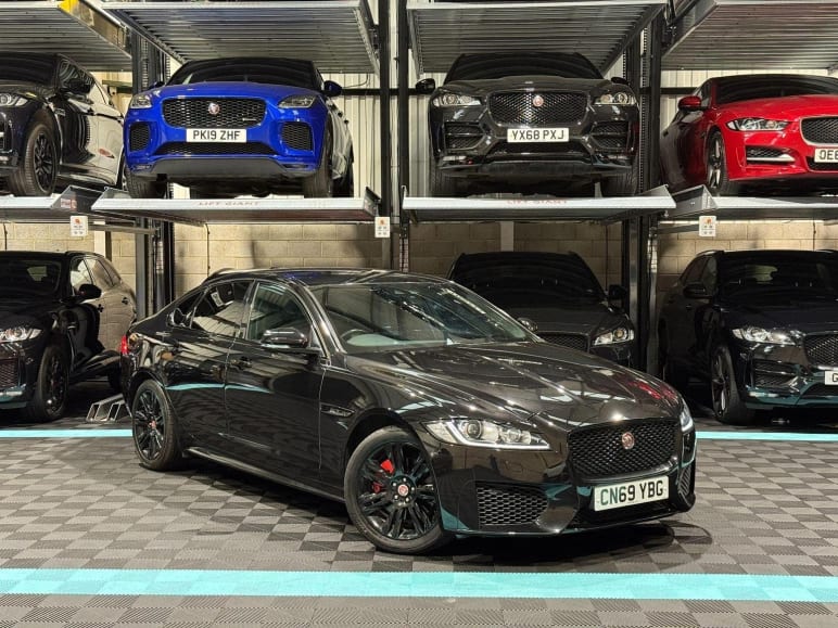 JAGUAR XF