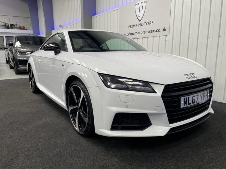AUDI TT