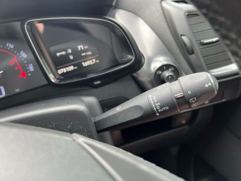 2.0 HDi DStyle Hatchback 5dr Diesel EAT6 Euro 5 (1
