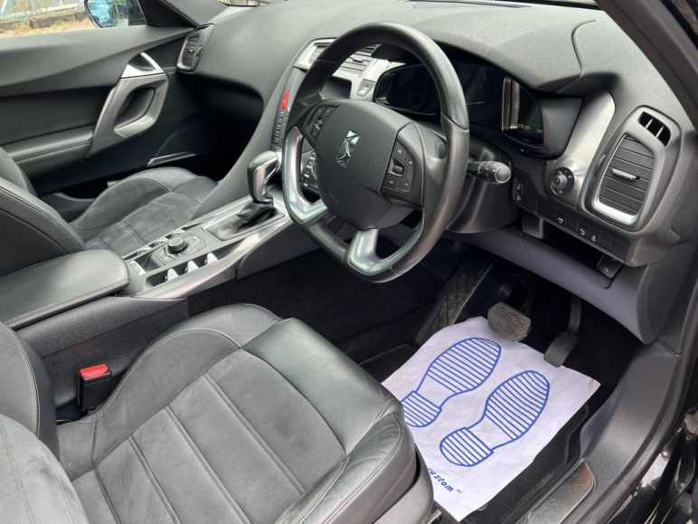 2.0 HDi DStyle Hatchback 5dr Diesel EAT6 Euro 5 (1