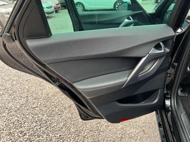 2.0 HDi DStyle Hatchback 5dr Diesel EAT6 Euro 5 (1