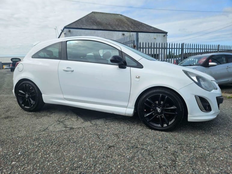 VAUXHALL CORSA