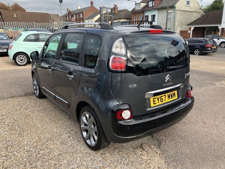 1.6 BlueHDi Platinum Low Mileage