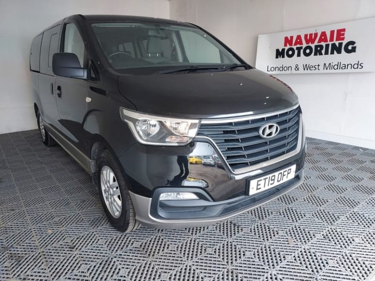 HYUNDAI I800