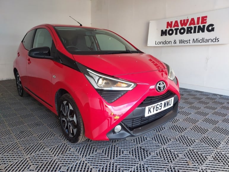 TOYOTA AYGO