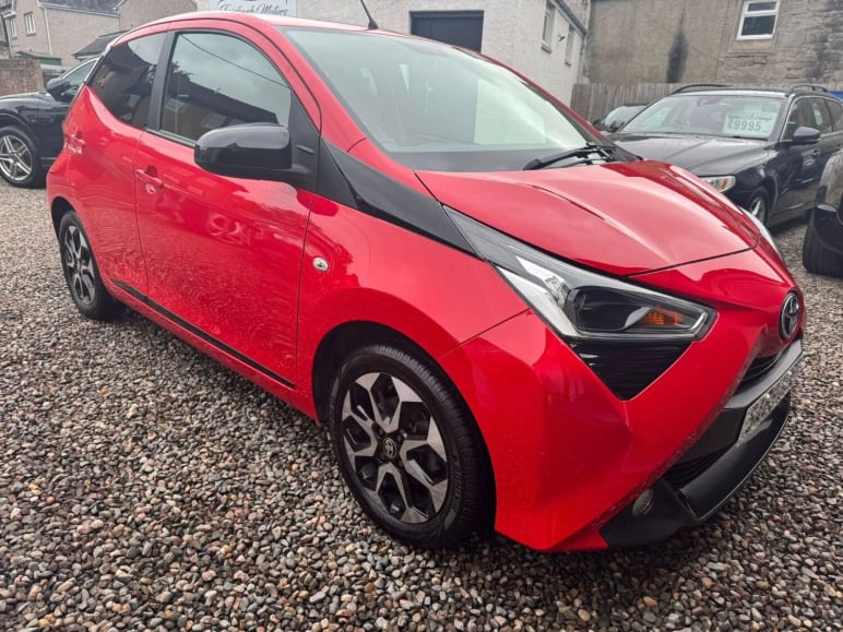 TOYOTA AYGO