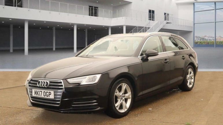 AUDI A4