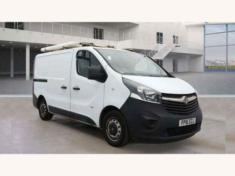 VAUXHALL VIVARO