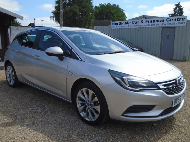 VAUXHALL ASTRA