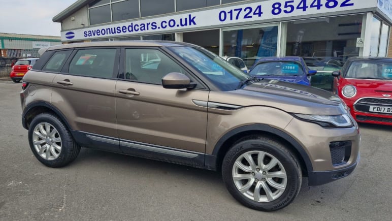 LAND ROVER RANGE ROVER EVOQUE