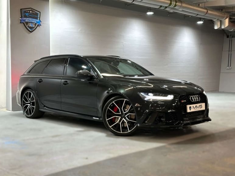 AUDI RS6