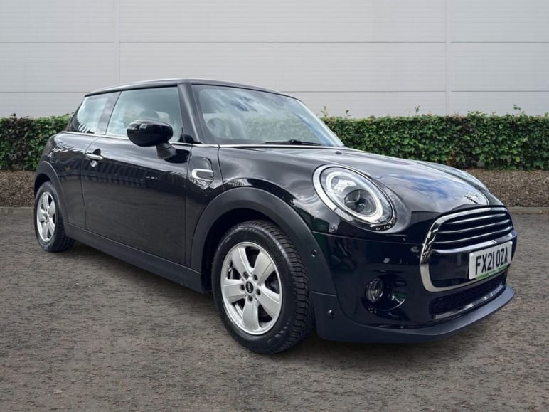 MINI HATCHBACK