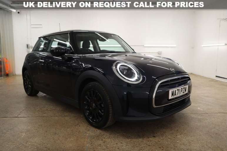 MINI HATCHBACK