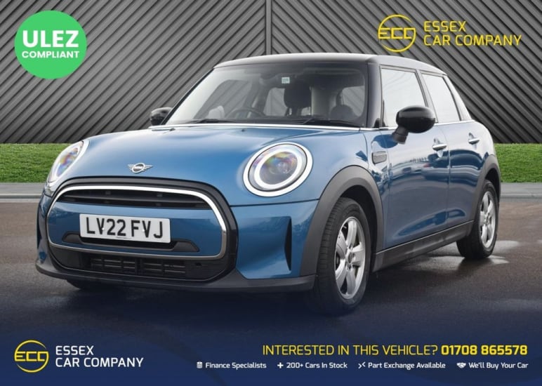 MINI HATCHBACK
