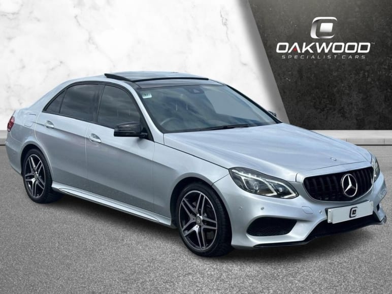 MERCEDES-BENZ E CLASS