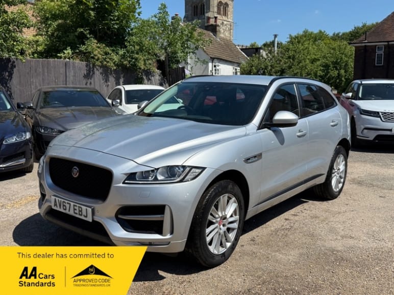 Jaguar F-PACE