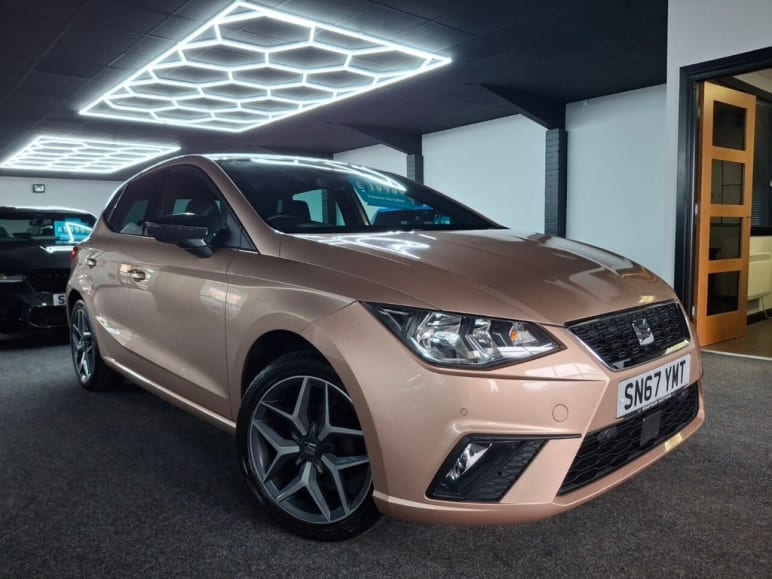 SEAT IBIZA