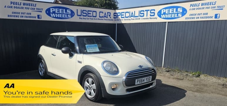 MINI HATCHBACK