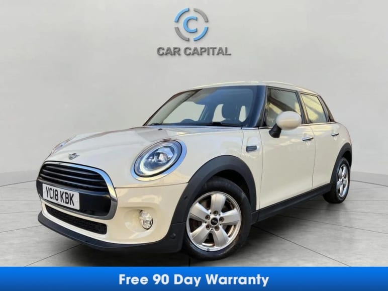 MINI HATCHBACK