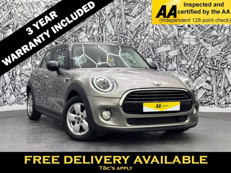 MINI HATCHBACK