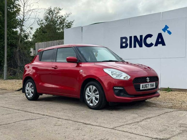 SUZUKI SWIFT