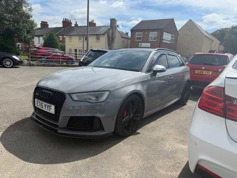AUDI RS3