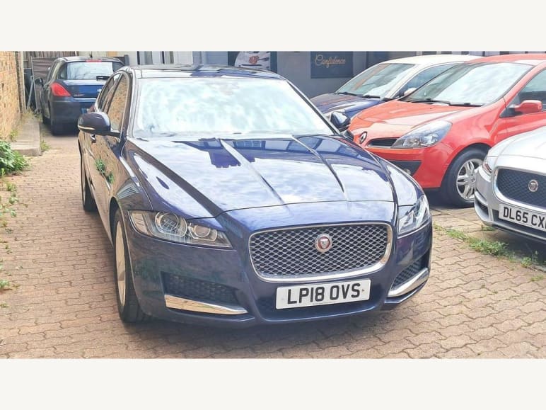 JAGUAR XF