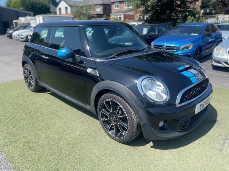 Mini Hatchback