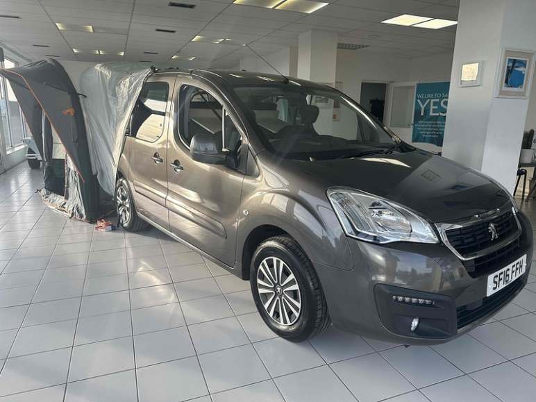 PEUGEOT PARTNER TEPEE