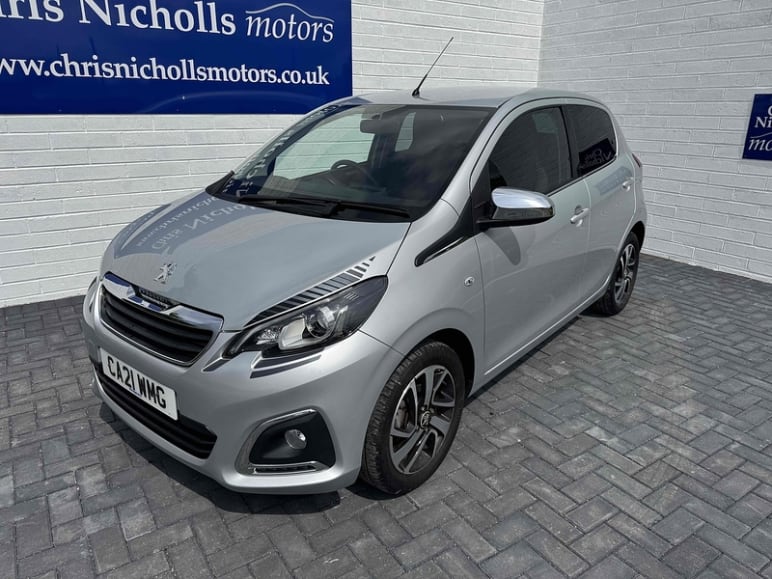 PEUGEOT 108