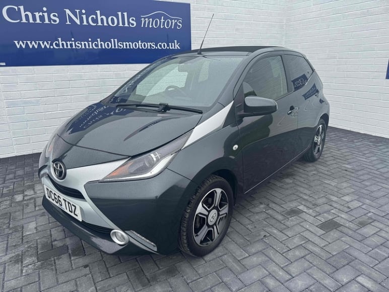 TOYOTA AYGO